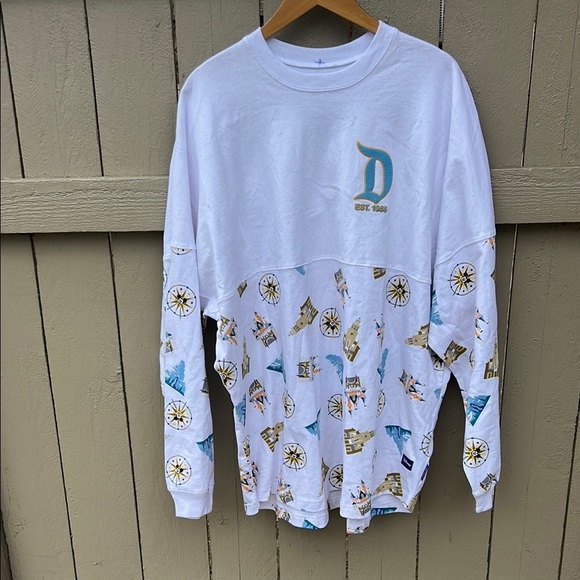 Disneyland Icons Spirit Jersey For Adults Disney Mickey Mouse Minnie Mouse Sz XL - Picture 1 of 7
